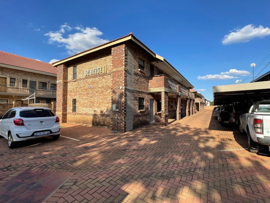 2 Bedroom Property for Sale in Die Bult North West